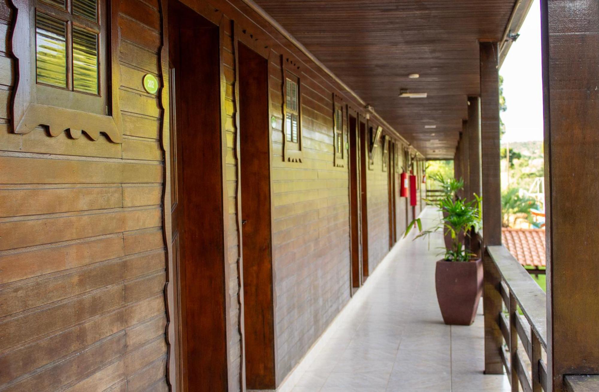 Goldmen Select Guarapuava Hotel Exterior photo